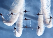 开云体育下载-跨界鏖战，魔术与马刺的篮球史诗，欧文在德甲争冠战的传奇接管