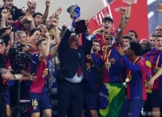 开云体育登录-巴塞罗那主场击败瓦伦西亚，夺得晋级资格