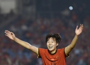 开云体育官网-绝佳表现！年度足球锦标赛崭露头角的简单介绍