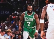 开云下载-凯尔特人队遭遇西部强队，士气受挫需迅速调整的简单介绍