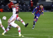 开云APP-阿拉维斯主场大胜，继续保持领先优势