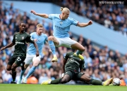 开云APP-包含阿森纳队逼平南安普顿，艰难保持不败的词条