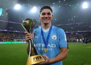 开云体育中国-曼城中场自由人出场，连续传射送助攻