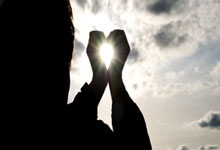 开云下载-卡尔蒂斯伤病名单更新，关键球员状态备受关注