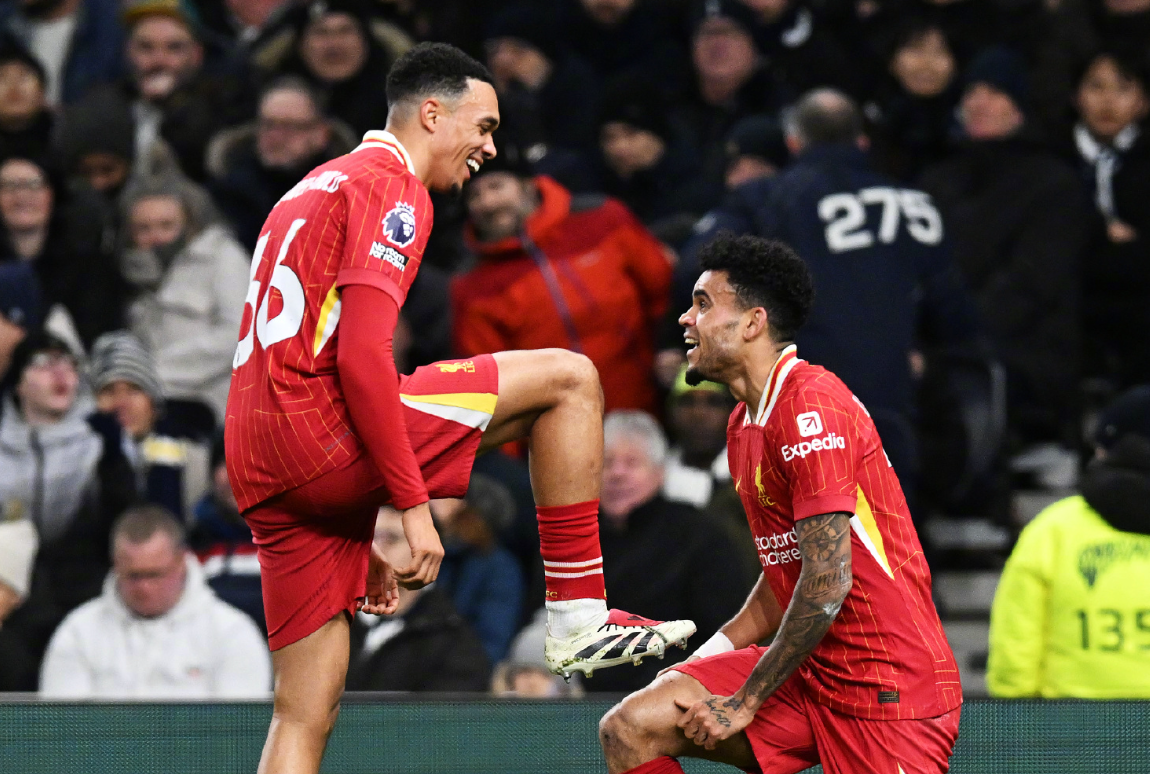 利物浦大胜晋级，火力全开豪取胜利