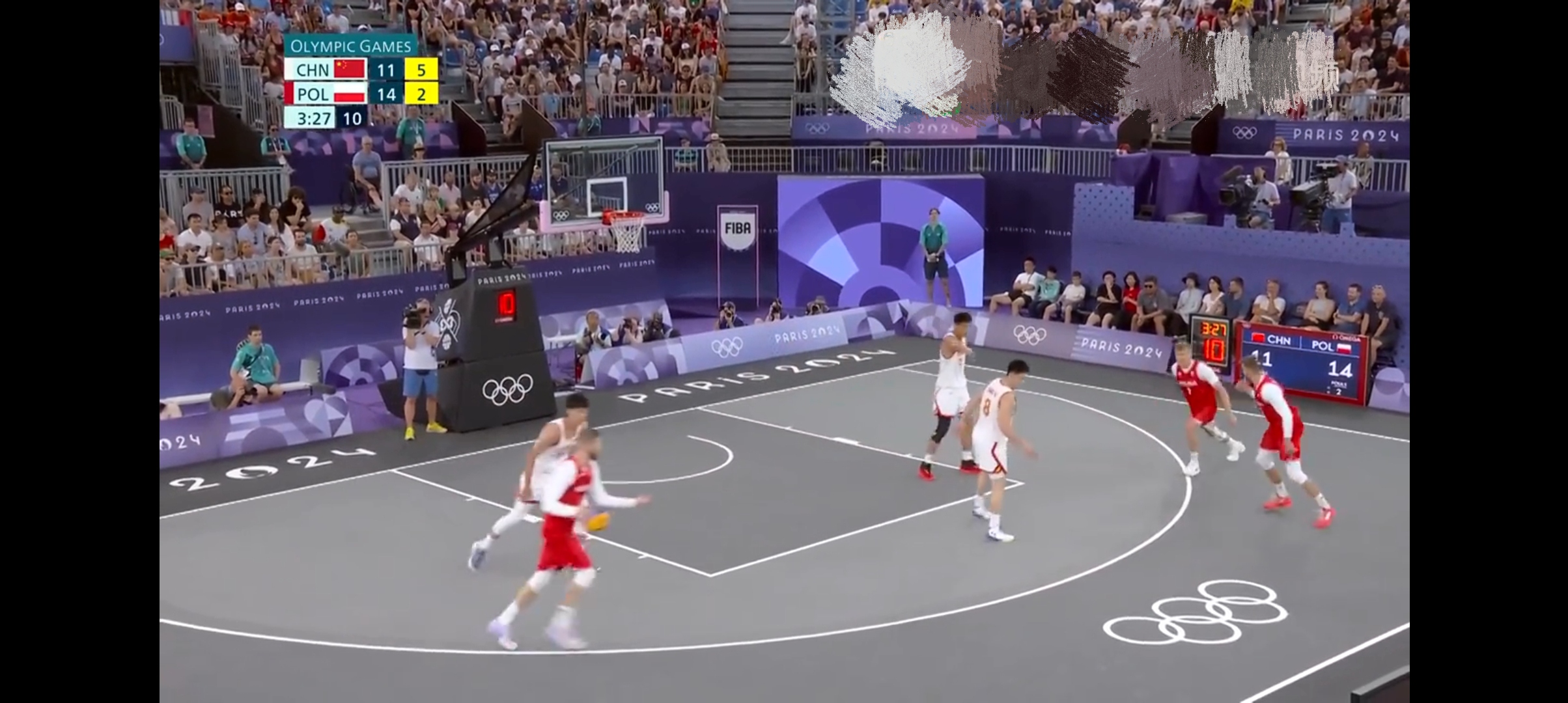 球队合作默契十足，赛场发挥抢眼的简单介绍