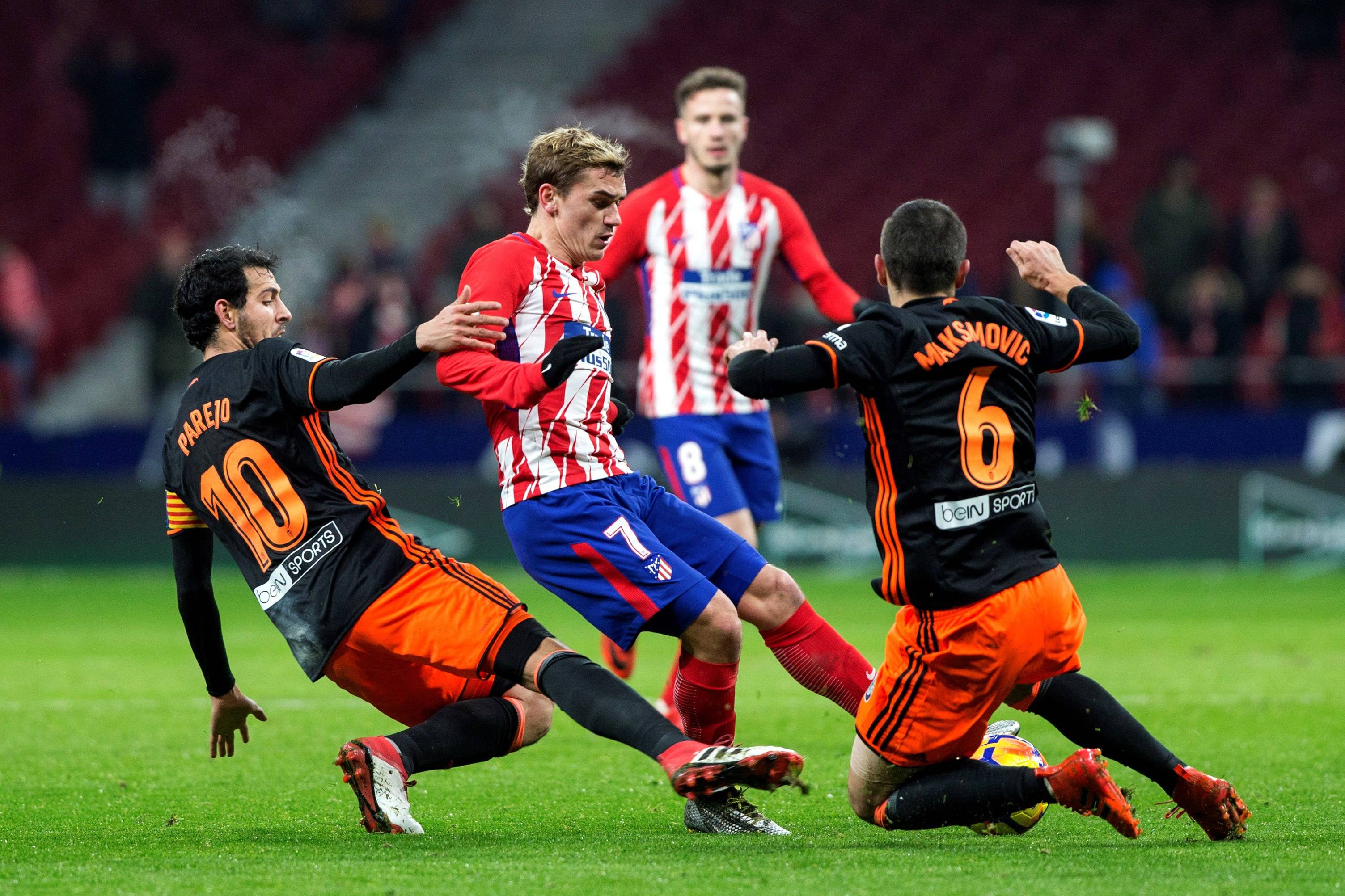 包含巴拉圭国脚加盟巴伦西亚开启新篇章备战联赛的词条 包含巴拉圭国脚加盟巴伦西亚开启新篇章备战联赛的词条