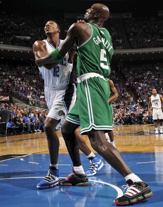 破天荒!史无前例的比赛展现激烈对抗的简单介绍 破天荒!史无前例的比赛展现激烈对抗的简单介绍