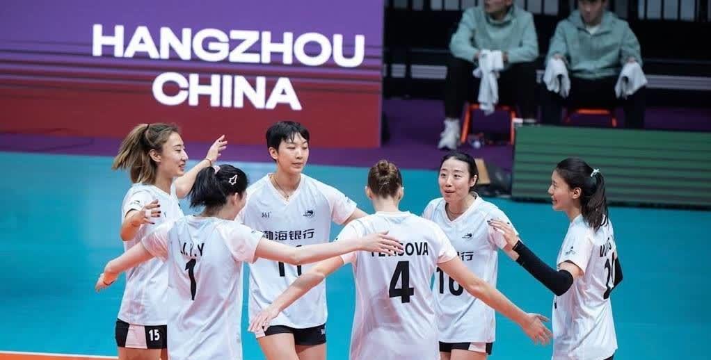 赛场上的对手，华夫堡球员展现出色状态