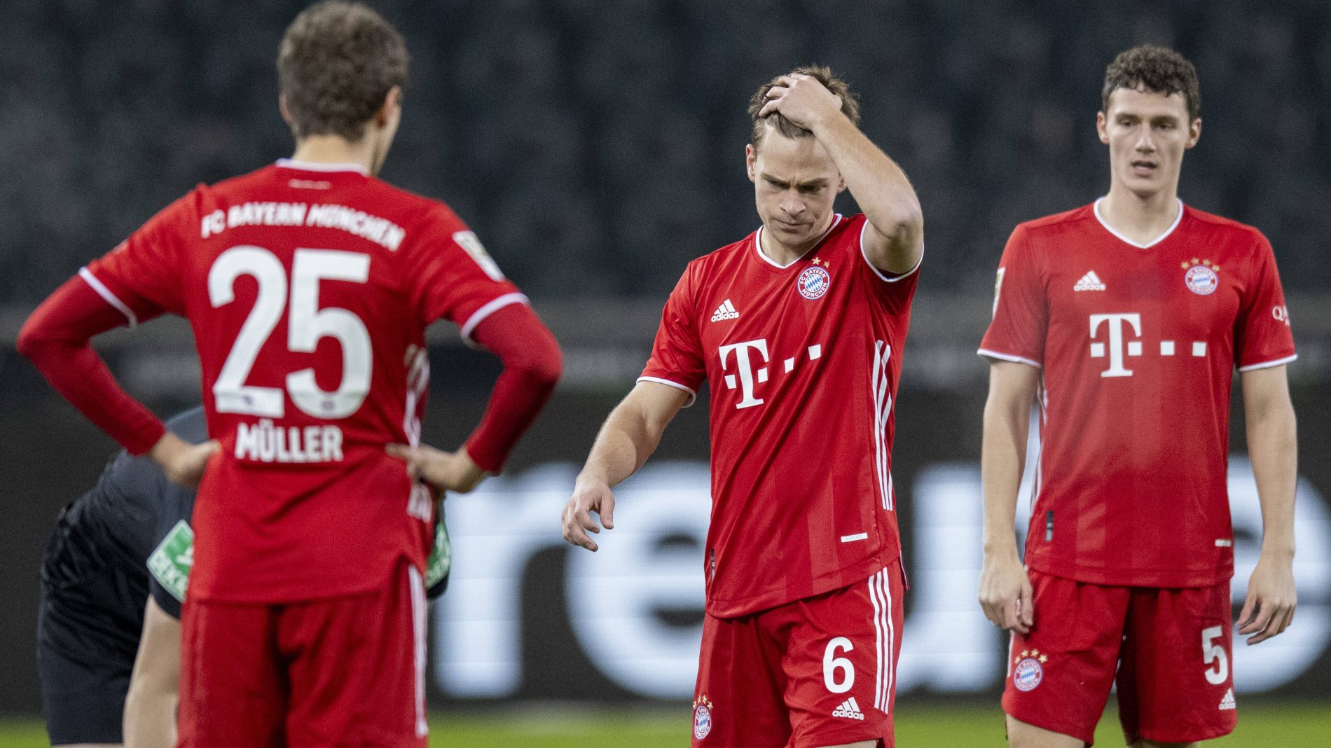 包含拜仁慕尼黑坚挺阵型,力保欧冠前进的词条 包含拜仁慕尼黑坚挺阵型,力保欧冠前进的词条