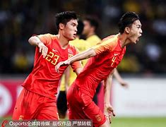 关于杜塞尔多夫球员齐心协力，力挽狂澜的信息