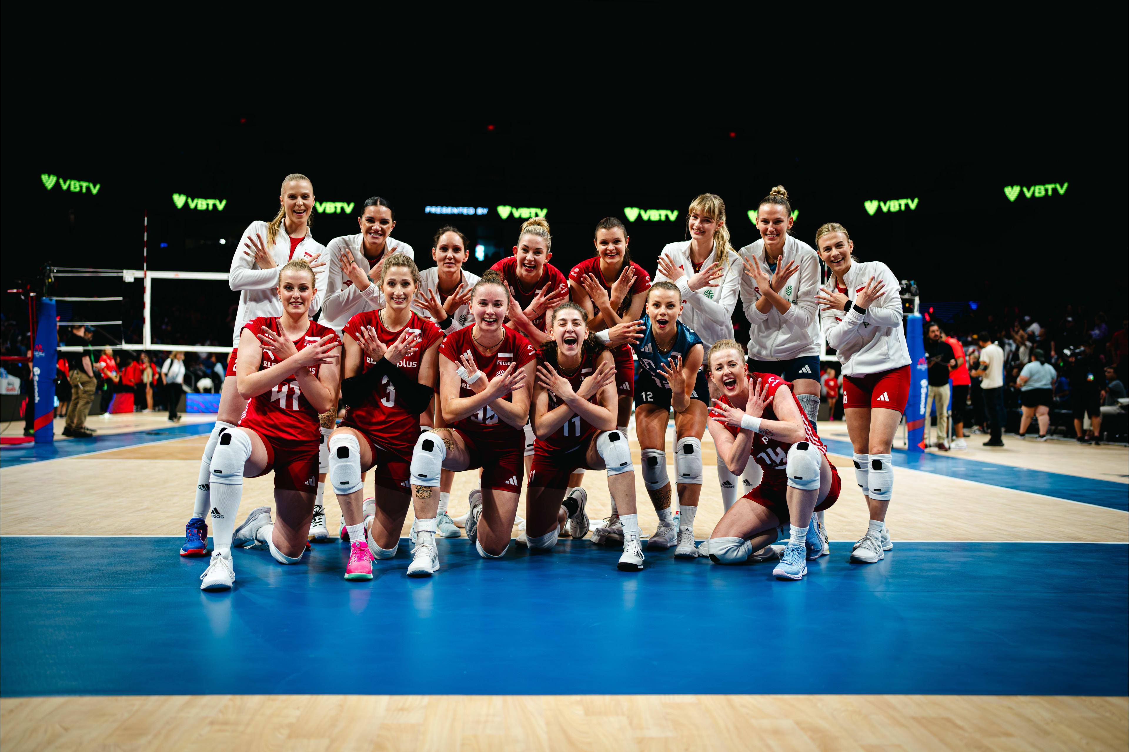 关于意大利连胜三场豪取欧预赛积分榜第一的信息 关于意大利连胜三场豪取欧预赛积分榜第一的信息