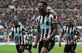 托特纳姆热刺主场逼平狼队,球迷哀叹的简单介绍 托特纳姆热刺主场逼平狼队,球迷哀叹的简单介绍