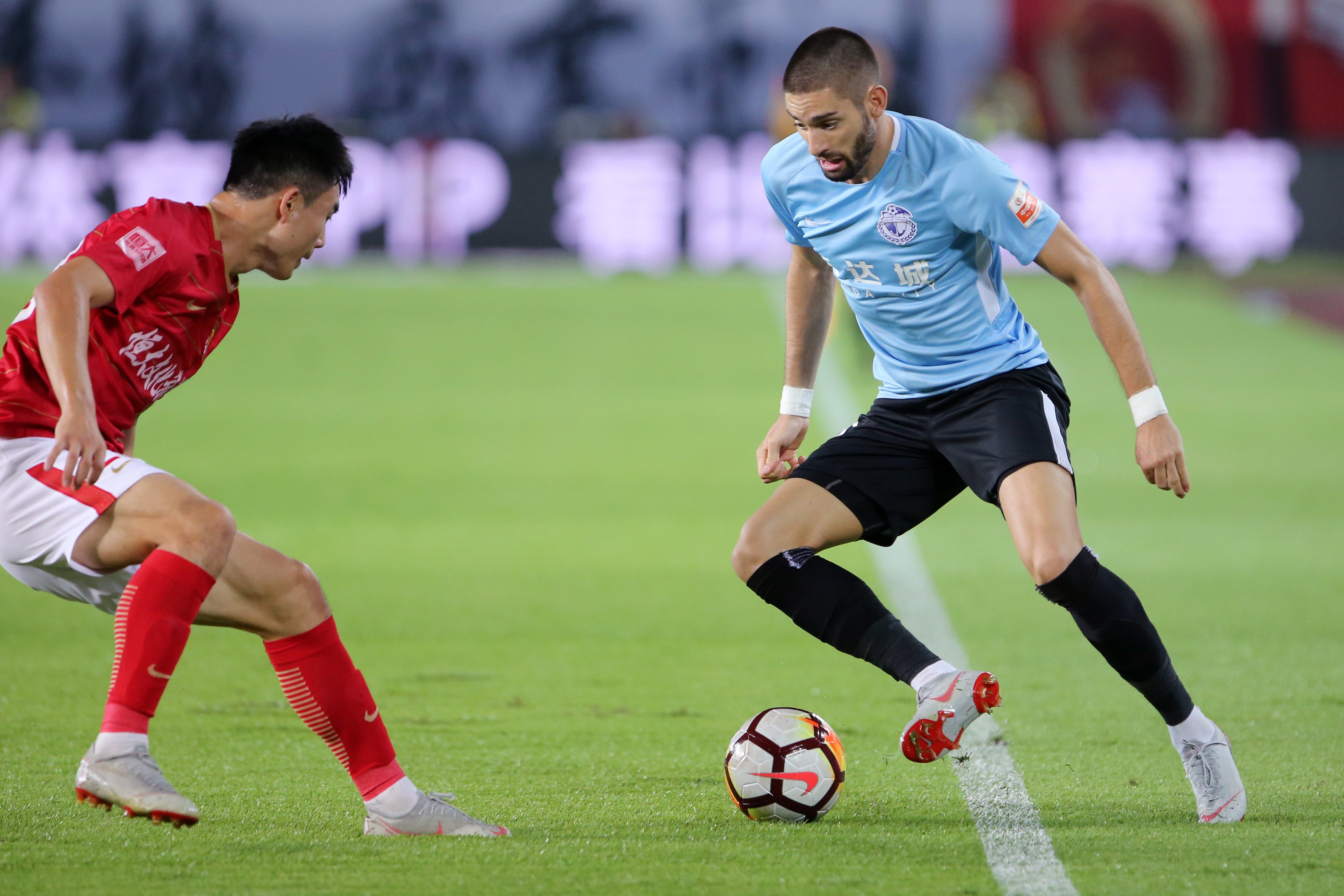 关于大连一方客场战平恒大，赢球归来豪言再战的信息