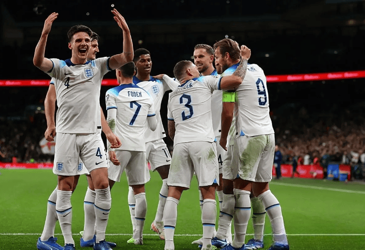 冰岛客场不敌丹麦欧预赛排名下滑的简单介绍 冰岛客场不敌丹麦欧预赛排名下滑的简单介绍