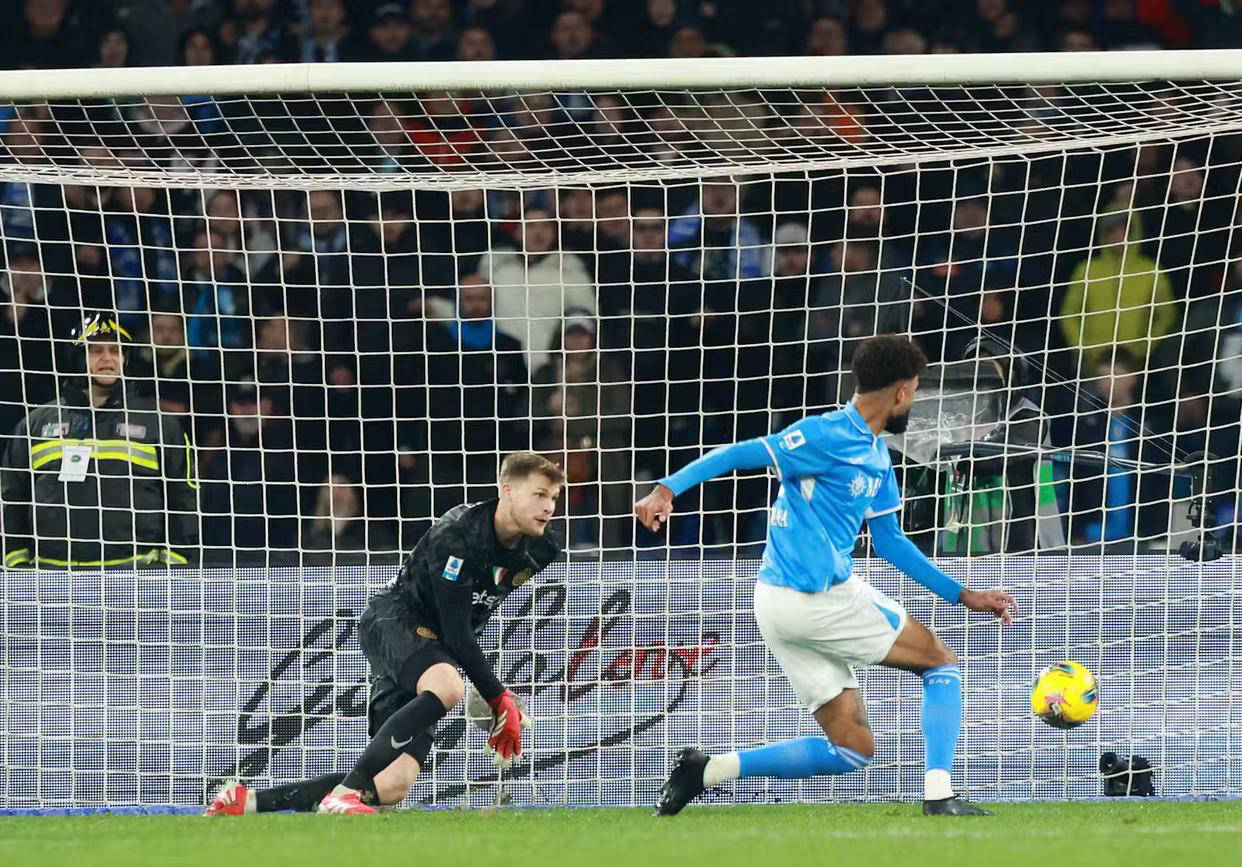 桑普多利亚客场大胜那不勒斯，取得三分的简单介绍