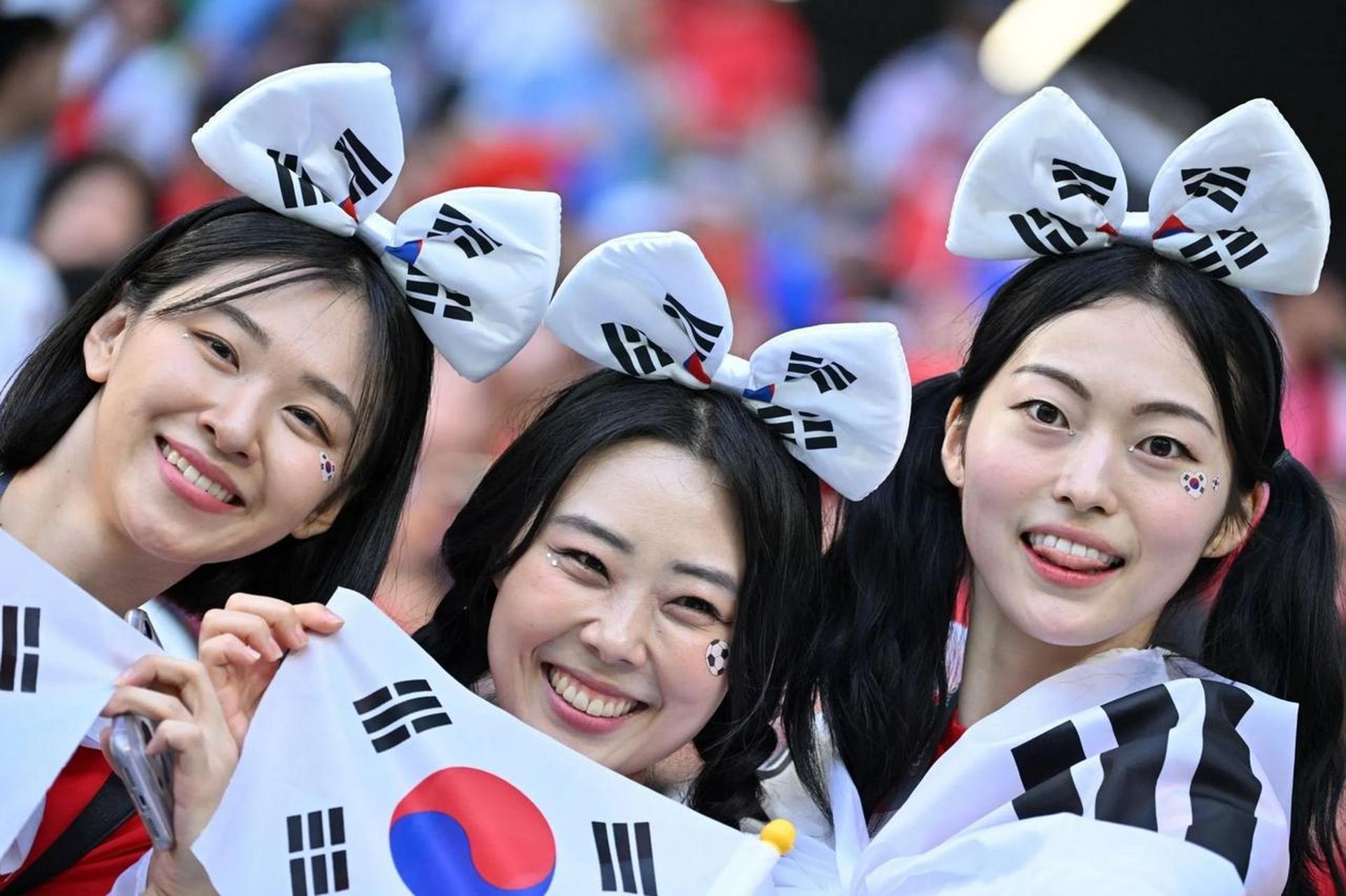 关于球场内外:女队精彩比赛高潮的信息 关于球场内外:女队精彩比赛高潮的信息