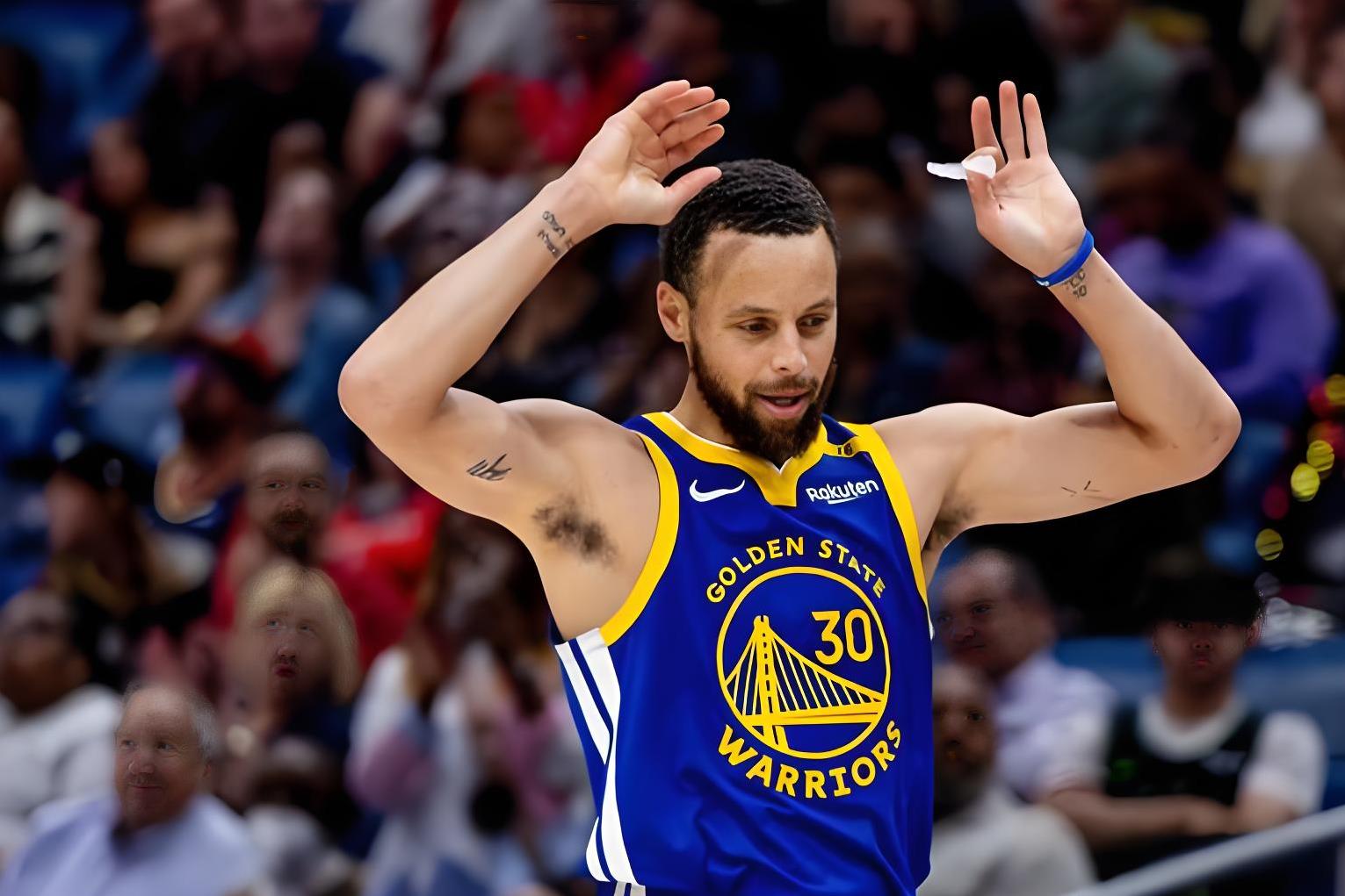 队员个人发挥稳定赢得球队胜利 队员个人发挥稳定赢得球队胜利