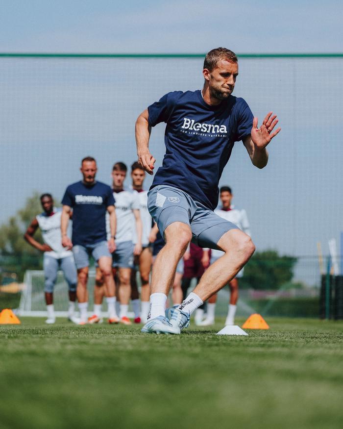 关于热刺球队全员集训备战未来比赛大考的信息 关于热刺球队全员集训备战未来比赛大考的信息