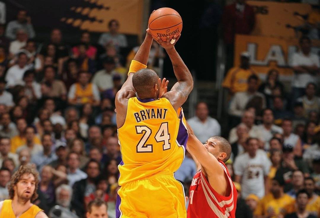 美国篮球名将抢眼登场,无懈可击 美国篮球名将抢眼登场,无懈可击