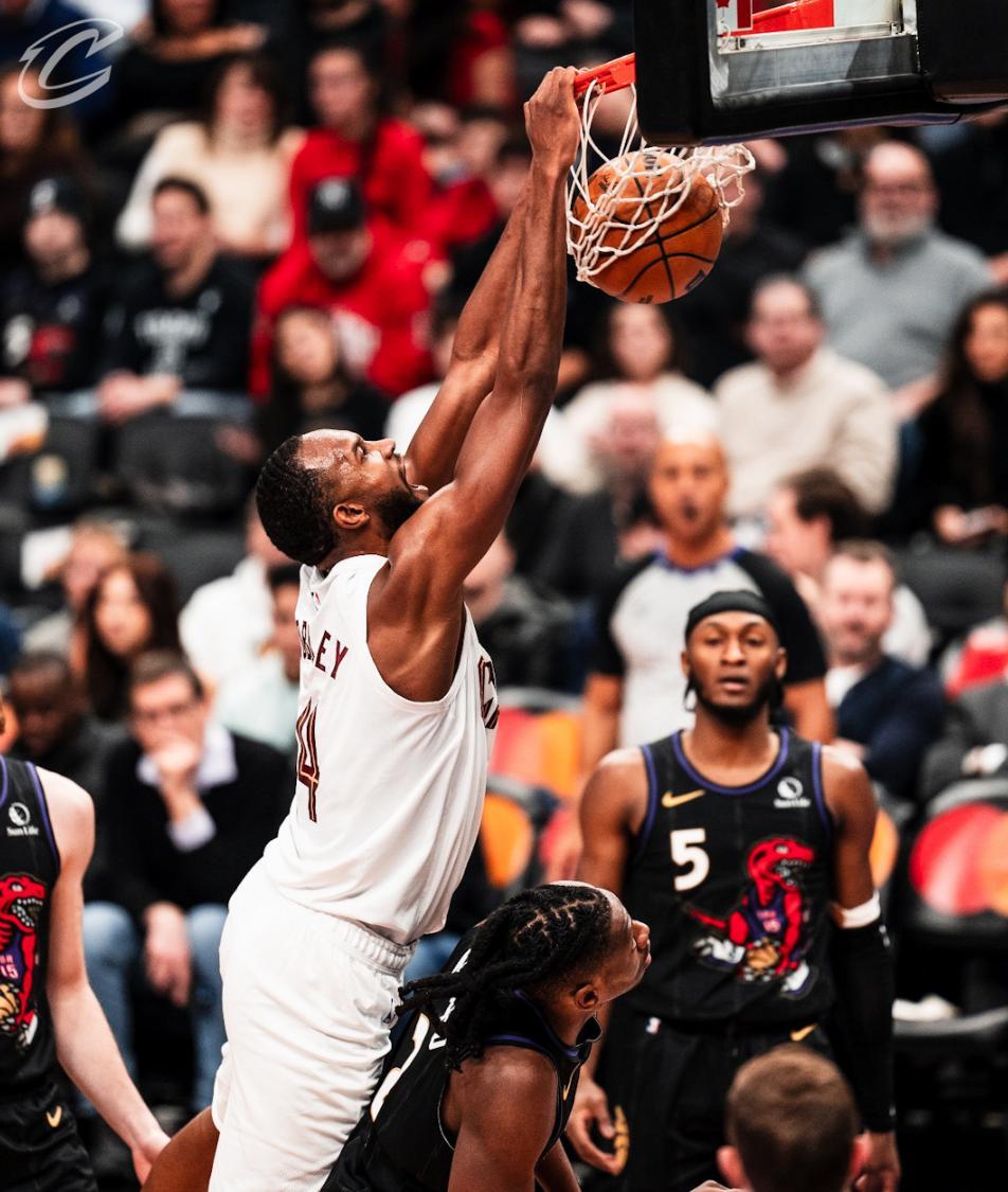 包含猛龙队长连续场比赛得分破+的词条 包含猛龙队长连续场比赛得分破+的词条