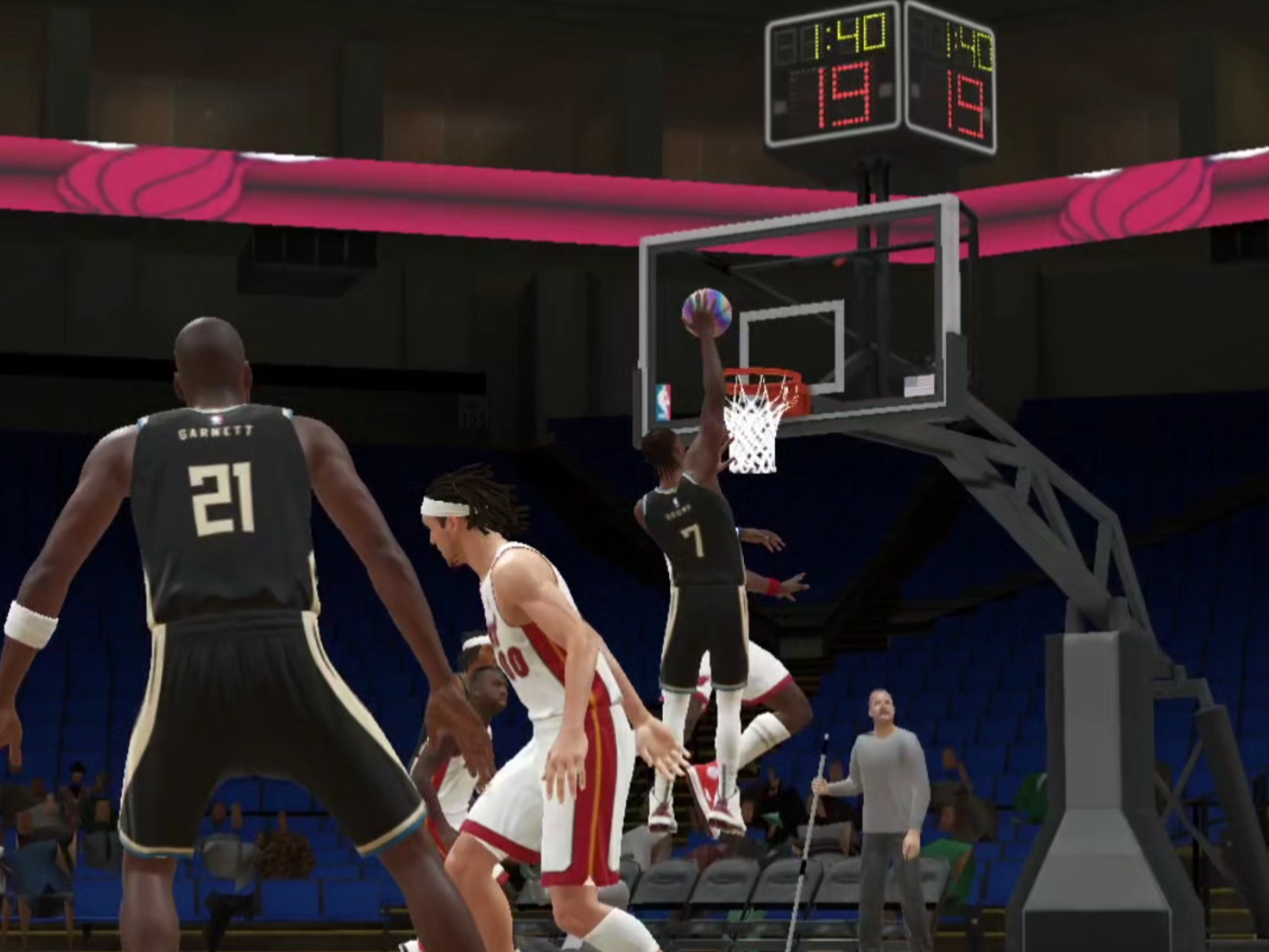 关于热火内线强力崛起球队防守成为对手可怕噩梦的信息 关于热火内线强力崛起球队防守成为对手可怕噩梦的信息