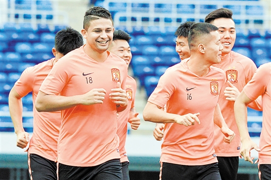 广州恒大险胜天津泰达 广州恒大险胜天津泰达