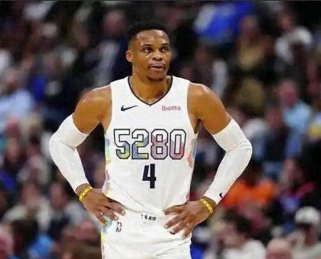 猛龙队逆袭成功，爵士队遭遇失利