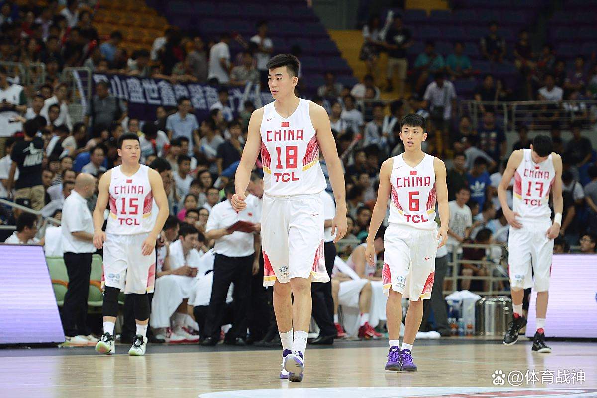 包含广东宏远队再战,迎来新一轮激烈对决的词条 包含广东宏远队再战,迎来新一轮激烈对决的词条