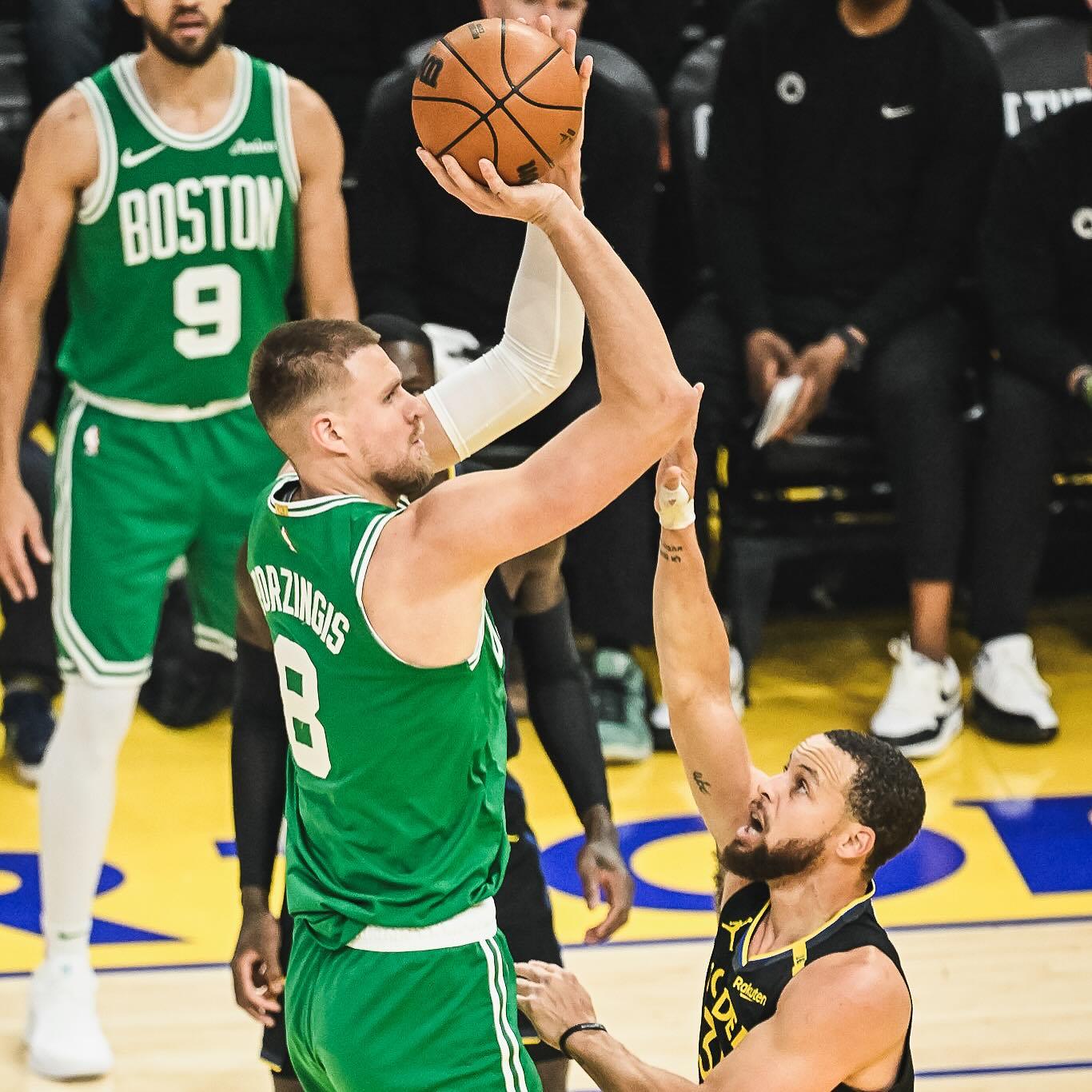 刚刚焦点:凯尔特人击败,球迷沸腾的简单介绍 刚刚焦点:凯尔特人击败,球迷沸腾的简单介绍