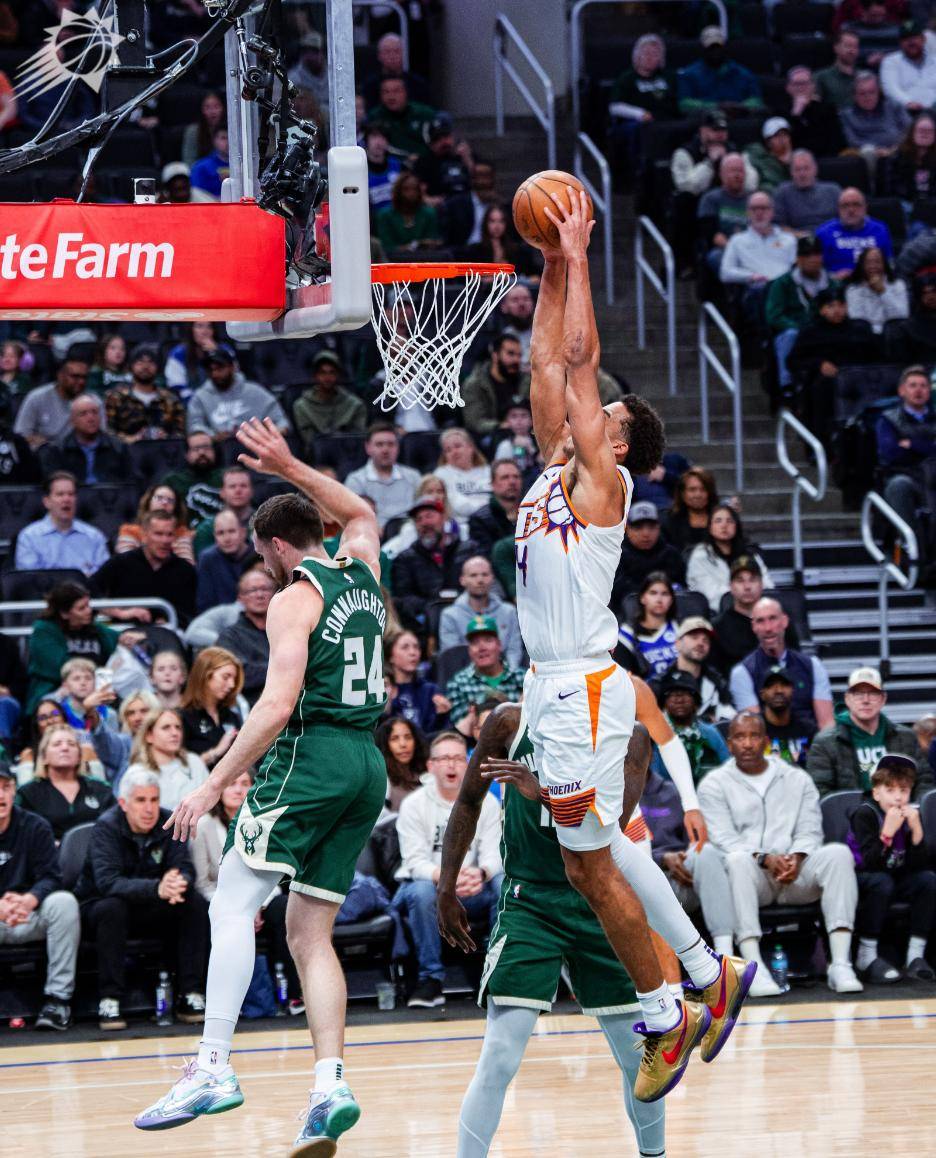 雄鹿队防守体系深度,寻找破局之策的简单介绍 雄鹿队防守体系深度,寻找破局之策的简单介绍