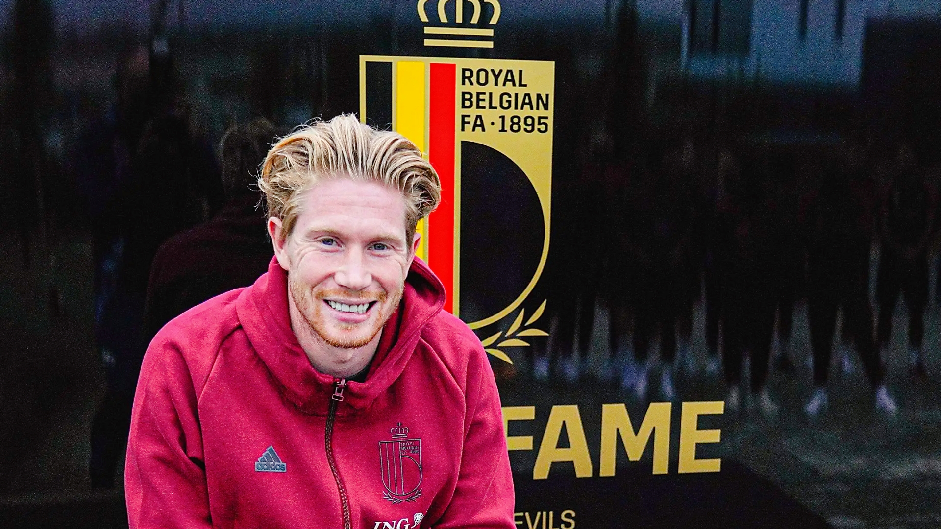 西班牙在西甲中夺冠德布劳内,球迷沸腾 西班牙在西甲中夺冠德布劳内,球迷沸腾