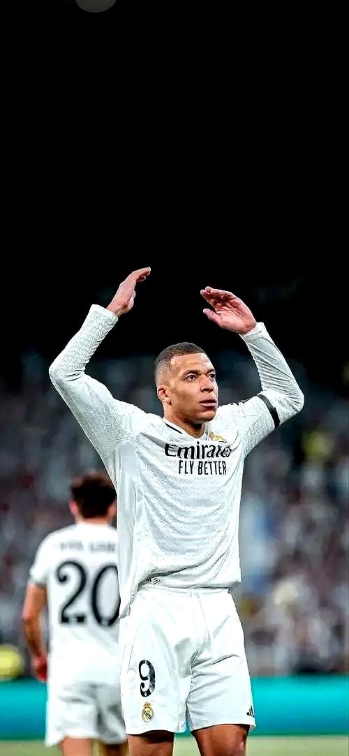 曼城绝杀皇马,内马尔关键助攻中超 曼城绝杀皇马,内马尔关键助攻中超