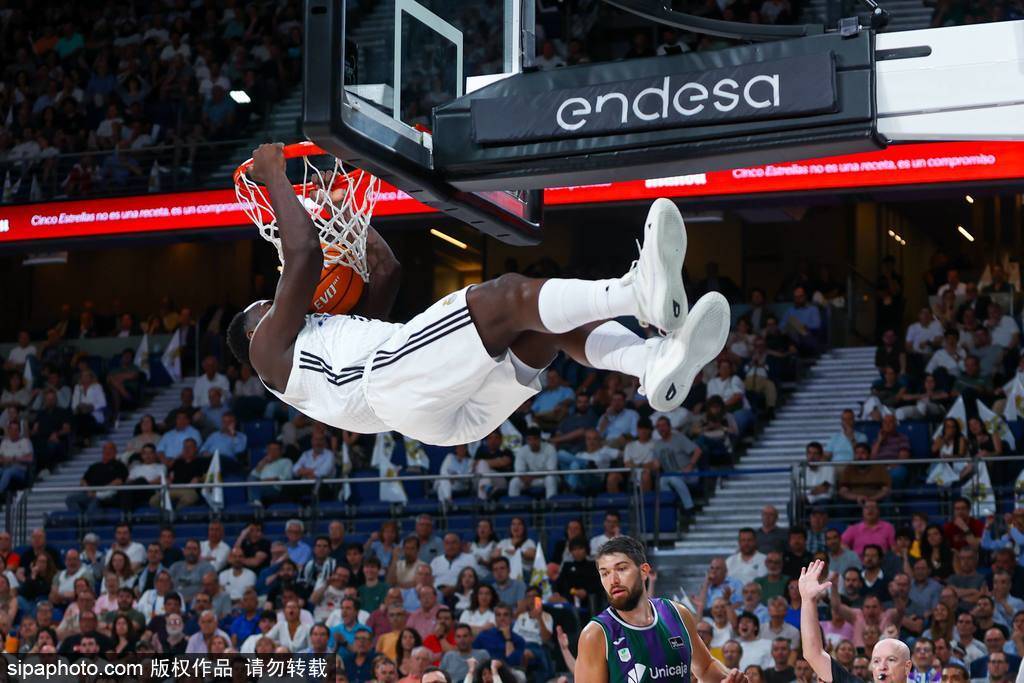 比利时大胜俄罗斯,壮举引发球迷热议的简单介绍 比利时大胜俄罗斯,壮举引发球迷热议的简单介绍