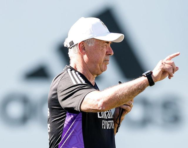 埃弗顿击败沃特福德,卡洛·安切洛蒂获两连胜 埃弗顿击败沃特福德,卡洛·安切洛蒂获两连胜