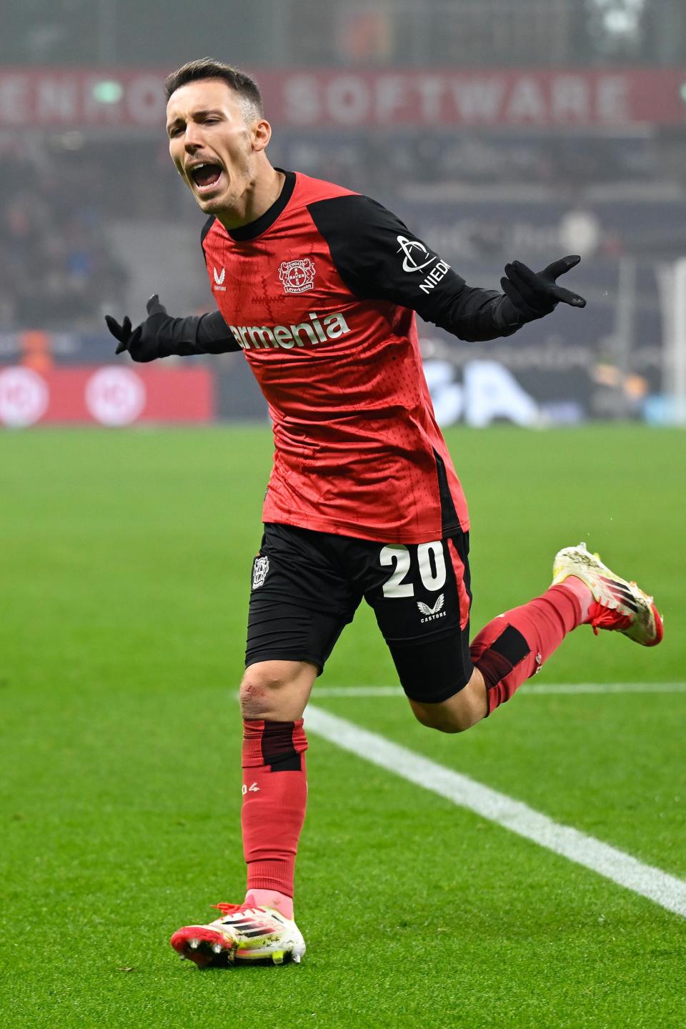 关于美因茨客场大捷，完成完美表现的信息