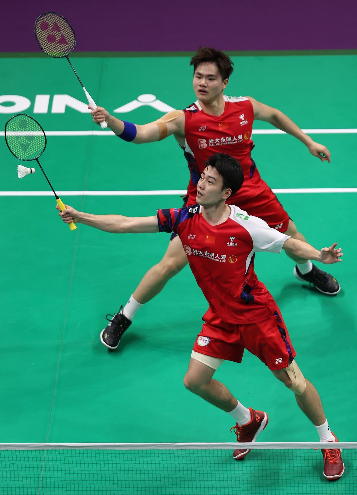 英格兰羽毛球队完胜印尼羽毛球队,林丹关键制胜的简单介绍 英格兰羽毛球队完胜印尼羽毛球队,林丹关键制胜的简单介绍