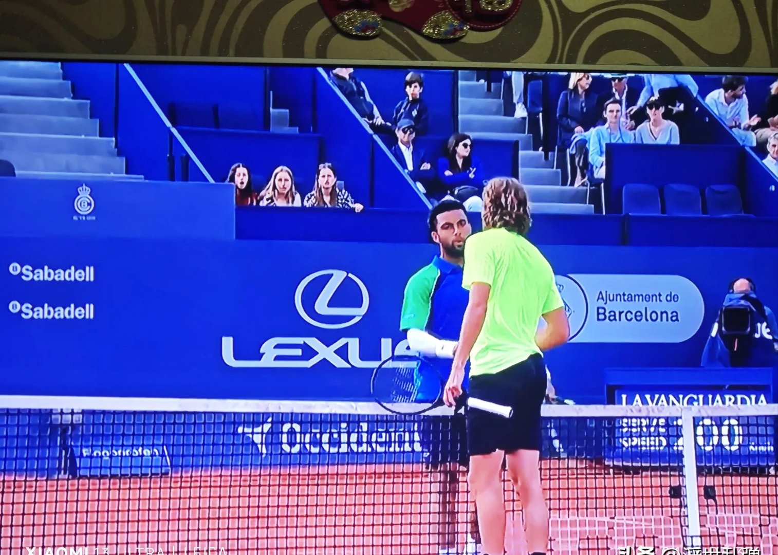 西班牙网球队翻盘法国网球队,西西帕斯绝境逆转的简单介绍 西班牙网球队翻盘法国网球队,西西帕斯绝境逆转的简单介绍