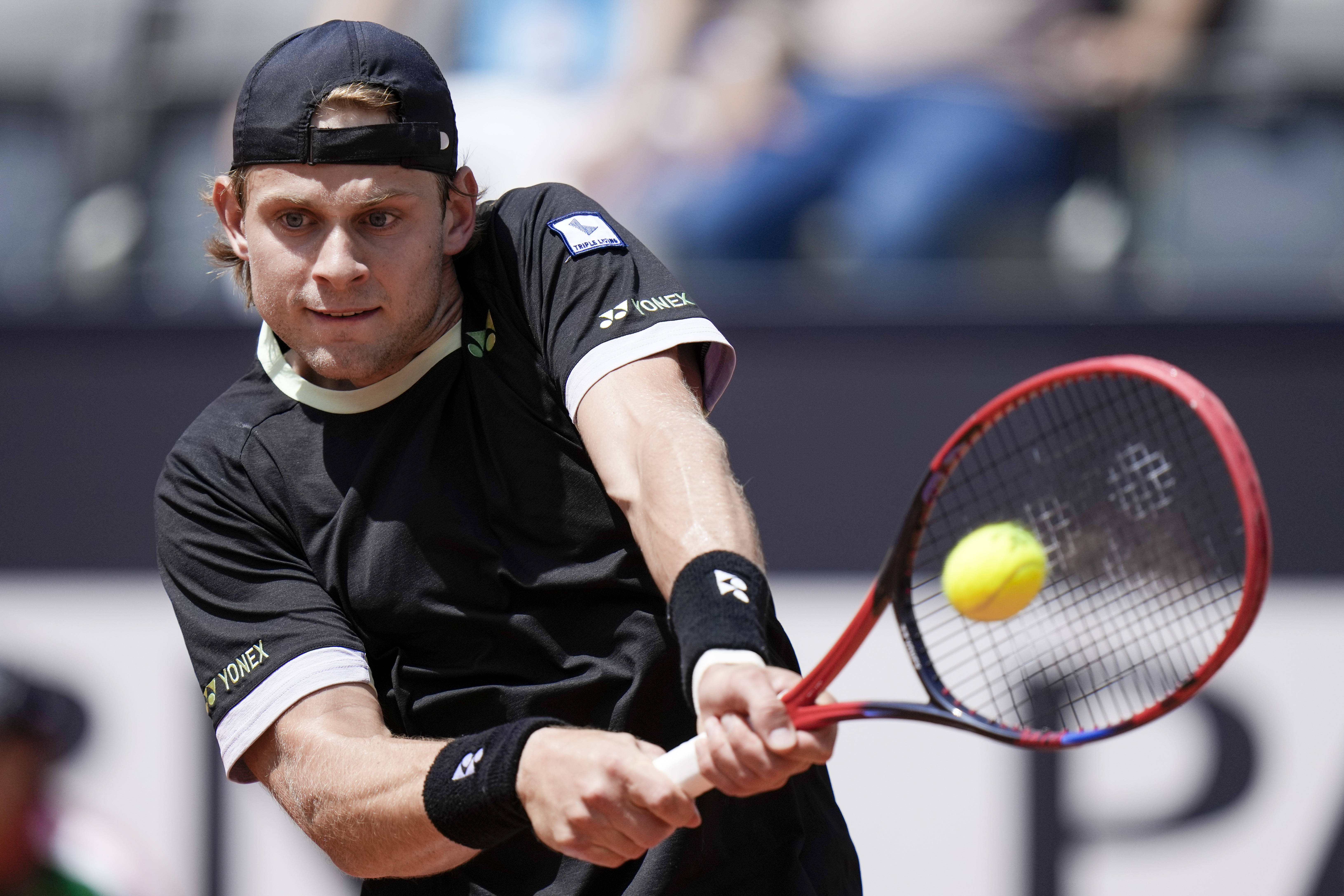 包含西班牙网球队血洗世界网球队,纳达尔关键制胜的词条 包含西班牙网球队血洗世界网球队,纳达尔关键制胜的词条