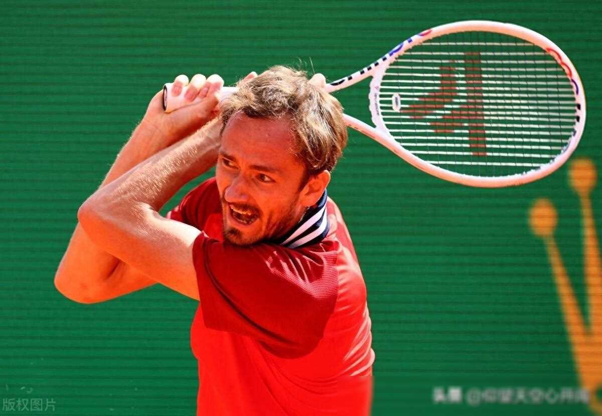 蒙特卡洛大师赛完胜ATP总决赛,梅德韦杰夫高光表现 蒙特卡洛大师赛完胜ATP总决赛,梅德韦杰夫高光表现