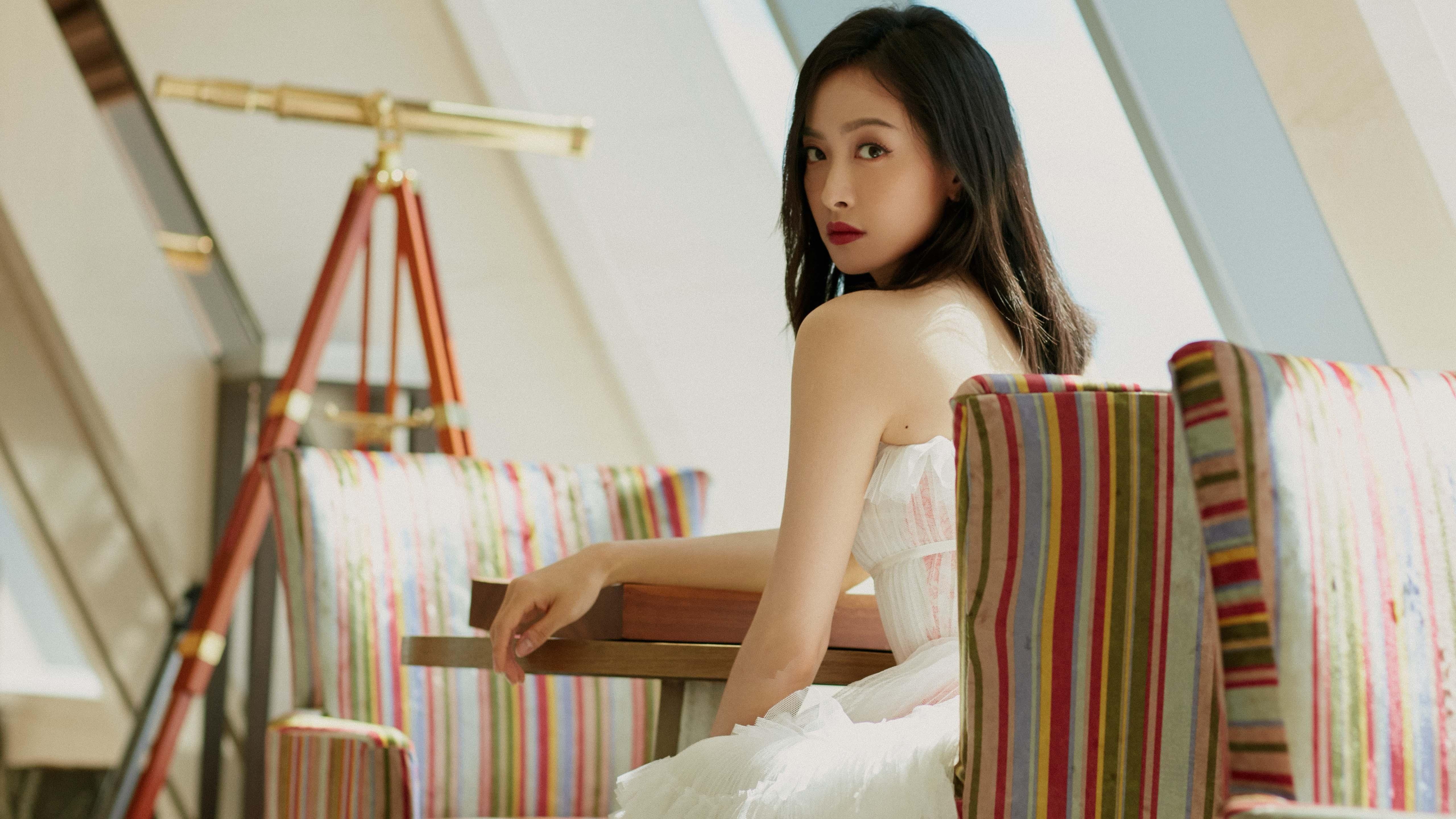 从铁血封锁到凤凰涅槃，莫兰特如何在绝境中完成自我救赎