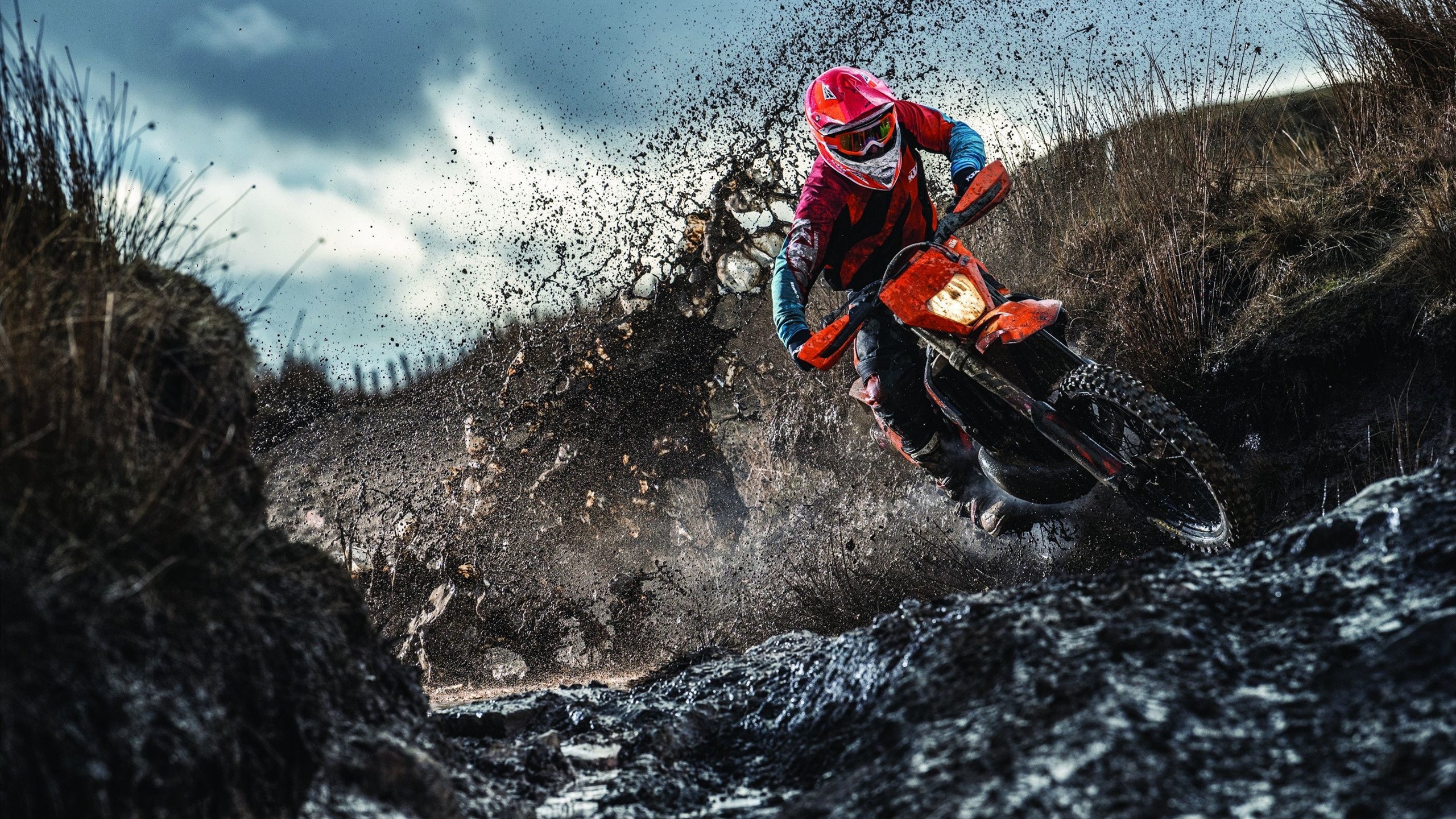 阿什拉夫独造三球导演神奇逆转，埃及绝境中3-2力擒冰岛