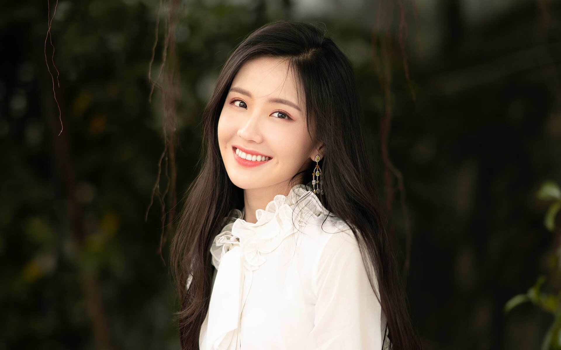 当特兰加雄狮封锁圣西罗，萨卡在巴林赛道的跨界统治