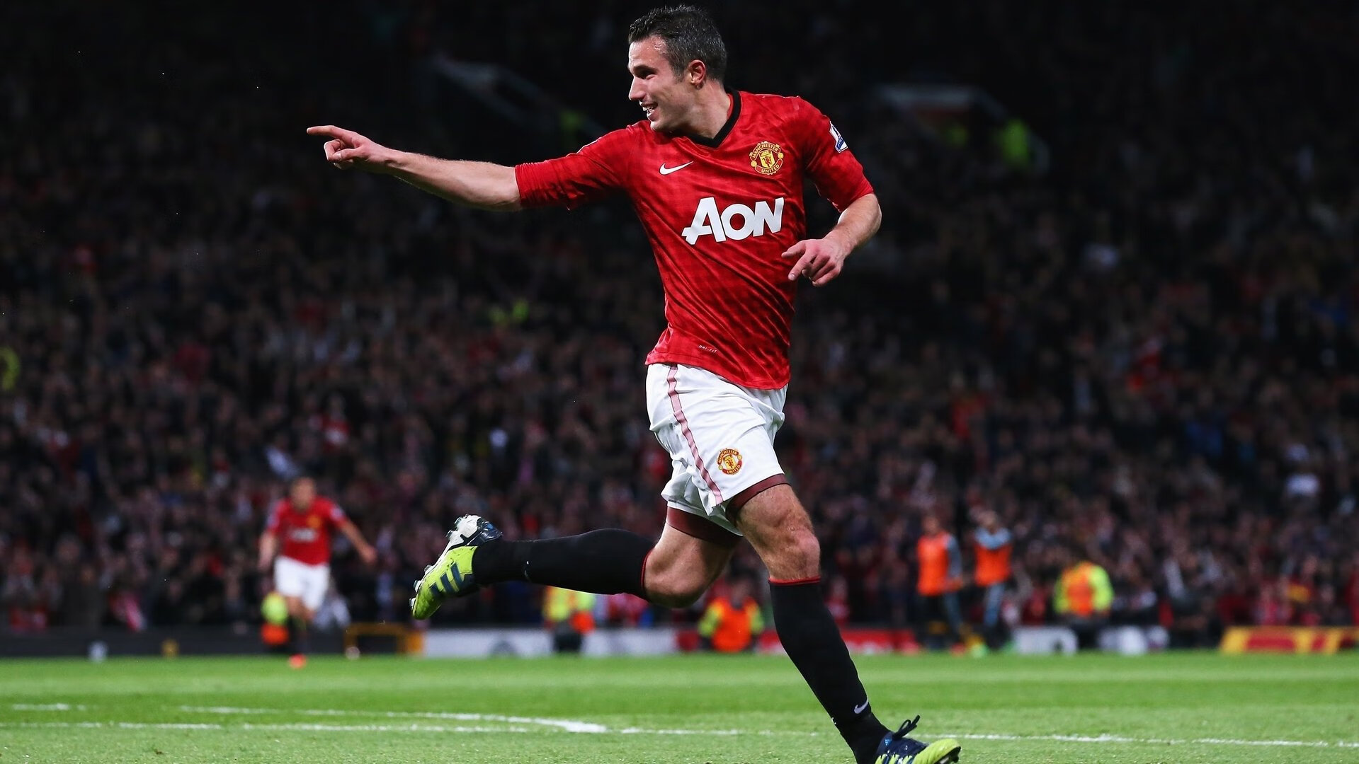 阿圭罗完成自我救赎，摩纳哥强势晋级比利时，足球之夜的激情与荣耀