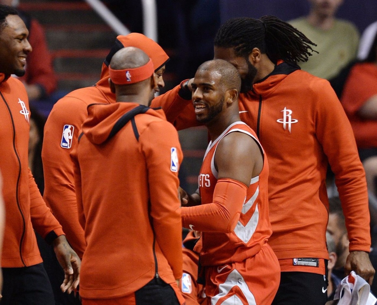 F1新赛季揭幕战之夜，保罗用实力证明自己